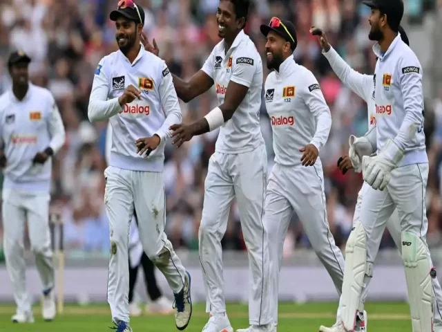 Sri Lanka stage dramatic fightback with improved bowling performance